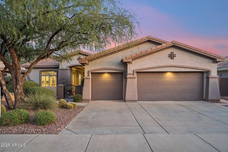 41606 Emerald Lake Dr, Anthem, AZ 85086