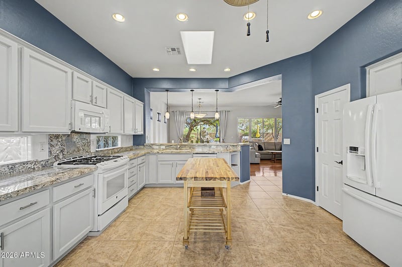 41606 N Emerald Lake Dr, Anthem, AZ 85086