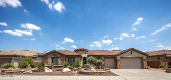 41607 Club Pointe Dr, Phoenix, AZ 85086
