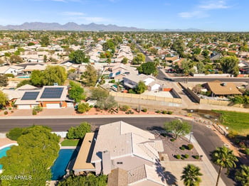 4162 Whitney Ln, Phoenix, AZ 85032