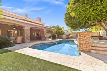 4162 Whitney Ln, Phoenix, AZ 85032