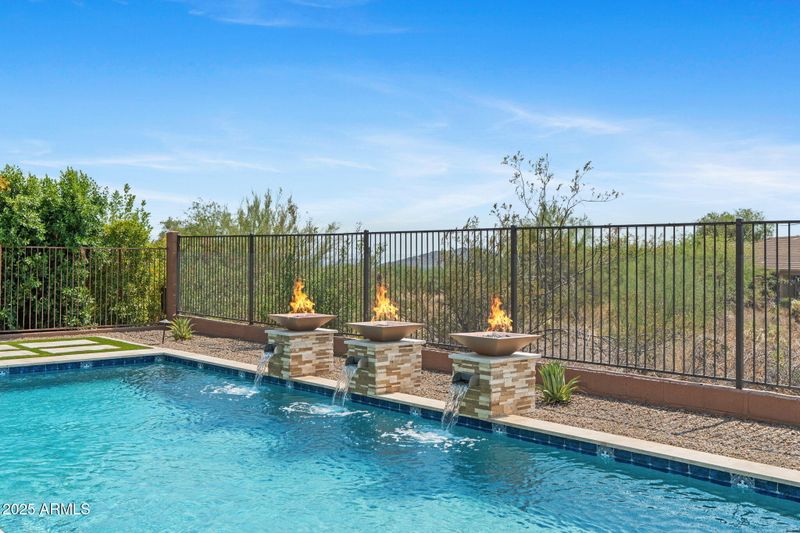 41622 N River Bend Rd, Anthem, AZ 85086