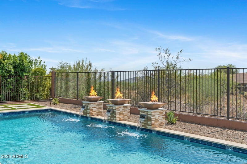 41622 River Bend Rd, Anthem, AZ 85086