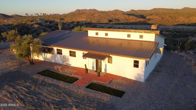 41644 N 277th Ave, Morristown, AZ 85342