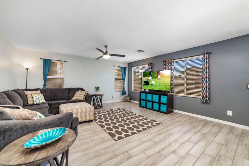 4167 S 250th Ave, Buckeye, AZ 85326