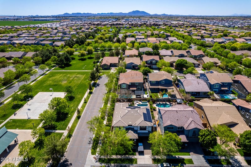 4167 Sierra Madre Ave, Gilbert, AZ 85296