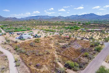 41675 52nd St, Cave Creek, AZ 85331
