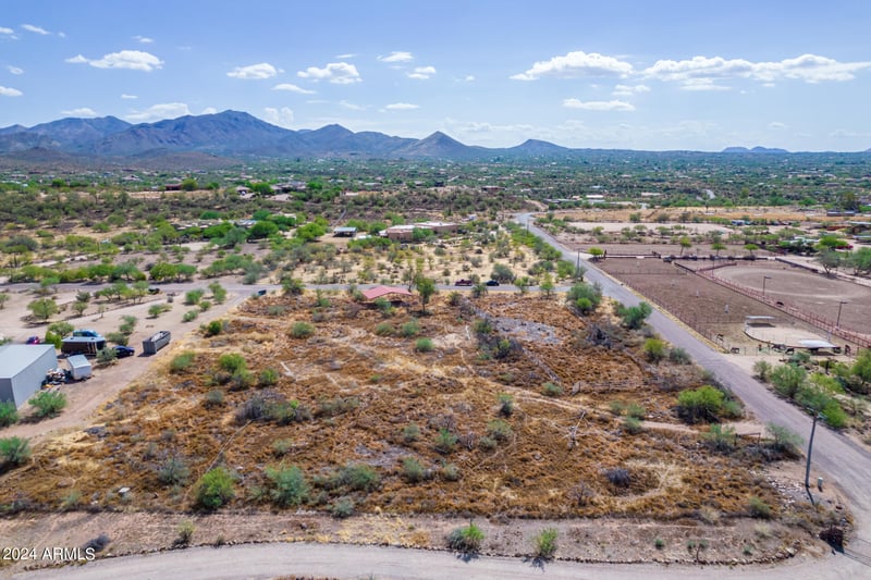 41675 52nd St, Cave Creek, AZ 85331