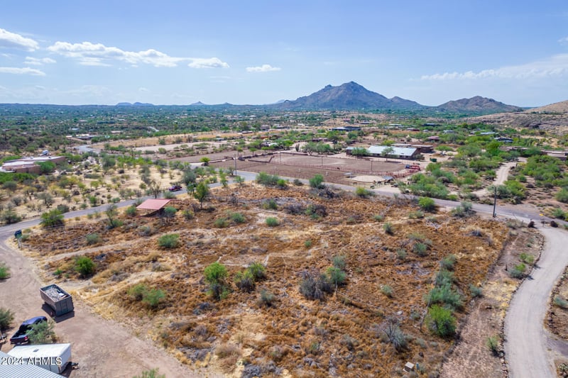 41675 52nd St, Cave Creek, AZ 85331