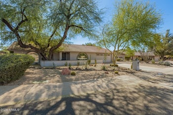 417 Beck Ln, Phoenix, AZ 85022