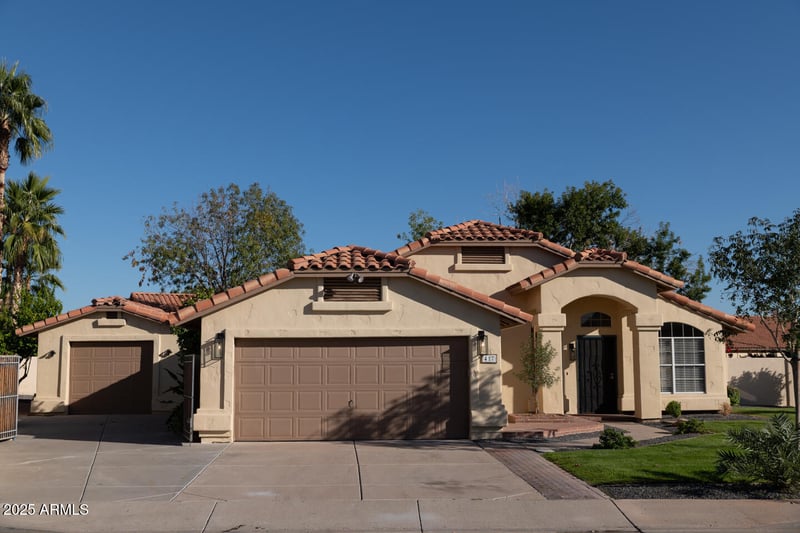 417 Bonito Dr, Gilbert, AZ 85233