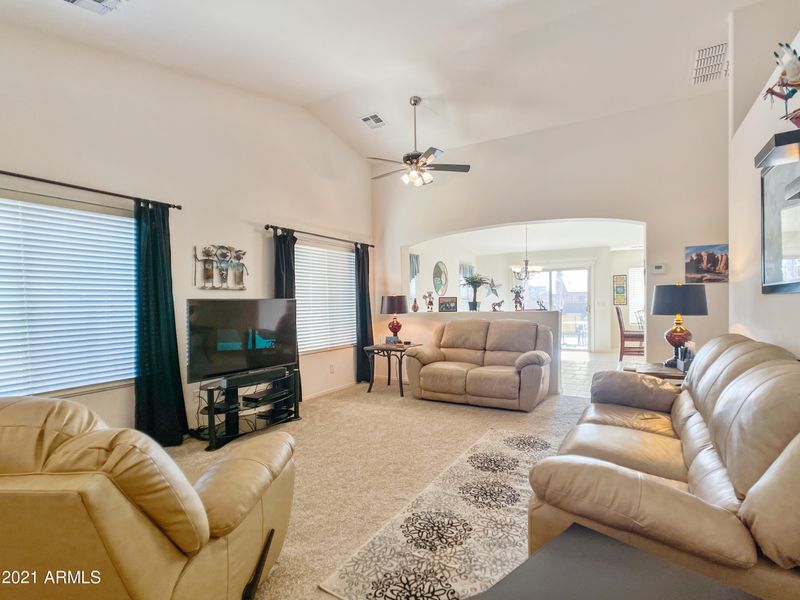 417 S 112th Dr, Avondale, AZ 85323