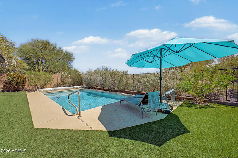 41701 N Golf Crest Rd, Anthem, AZ 85086