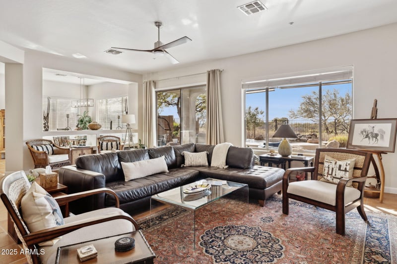 41704 N Emerald Lake Dr, Anthem, AZ 85086