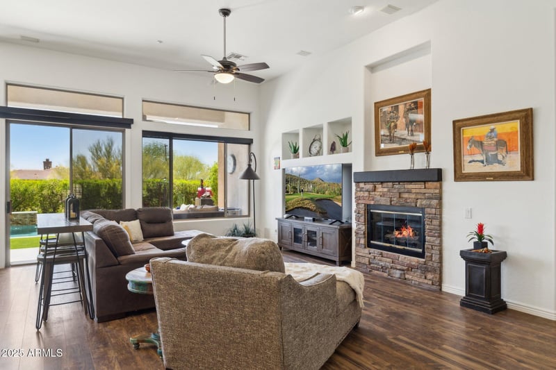 41728 Moss Springs Ct, Anthem, AZ 85086