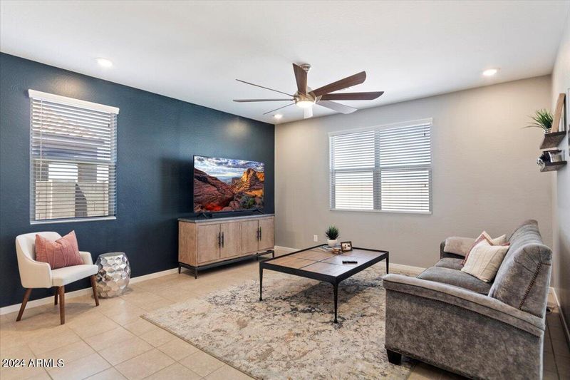 4174 E Caitlin Dr, San Tan Valley, AZ 85140