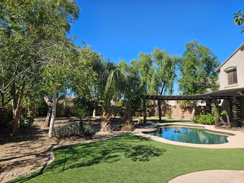 4175 Westchester Dr, Chandler, AZ 85249