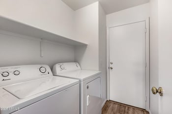 4176 Columbine Dr, Phoenix, AZ 85029