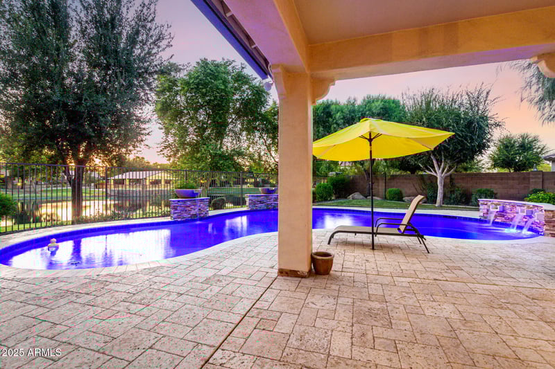 4178 White Dr, Chandler, AZ 85249