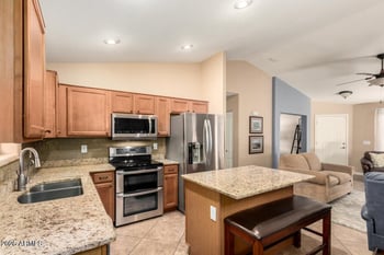 41793 Sunland Dr, Maricopa, AZ 85138