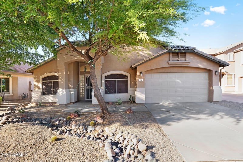 418 Clairidge Dr, San Tan Valley, AZ 85143