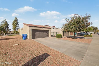 418 Hidalgo Ave, Phoenix, AZ 85040