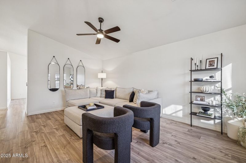418 N 101st Pl, Mesa, AZ 85207