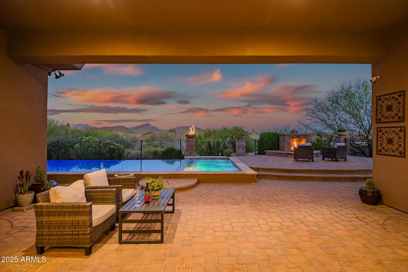 41809 La Cantera Dr, Anthem, AZ 85086
