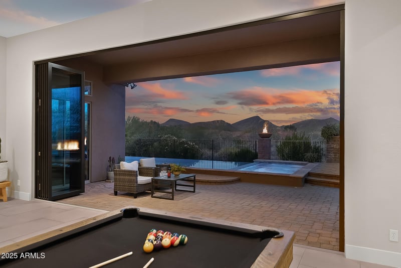 41809 La Cantera Dr, Anthem, AZ 85086