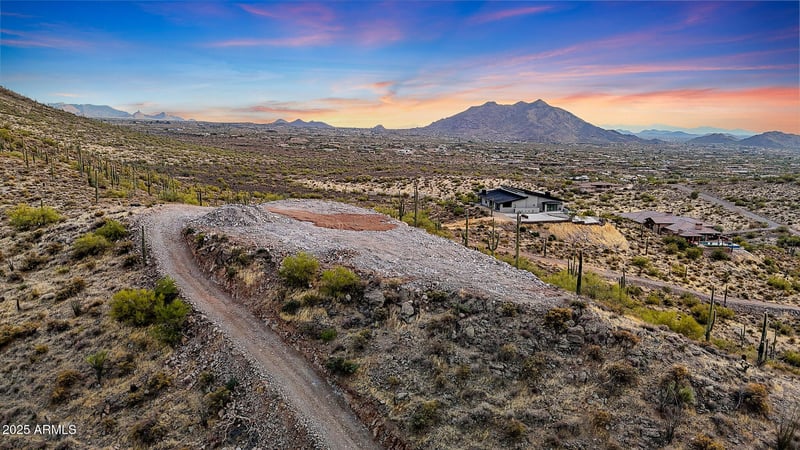 41811 72nd St #-, Cave Creek, AZ 85331