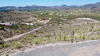 41811 72nd St #-, Cave Creek, AZ 85331