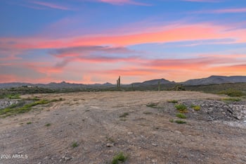 41811 72nd St #-, Cave Creek, AZ 85331