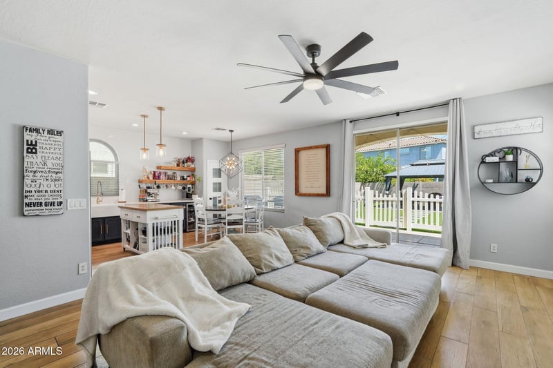 4184 E Trigger Way, Gilbert, AZ 85297