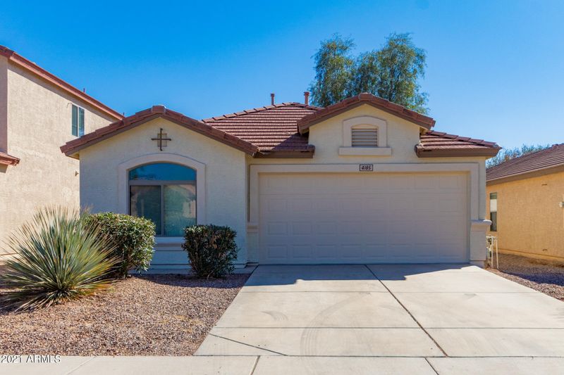 4185 E Azurite Rd, San Tan Valley, AZ 85143