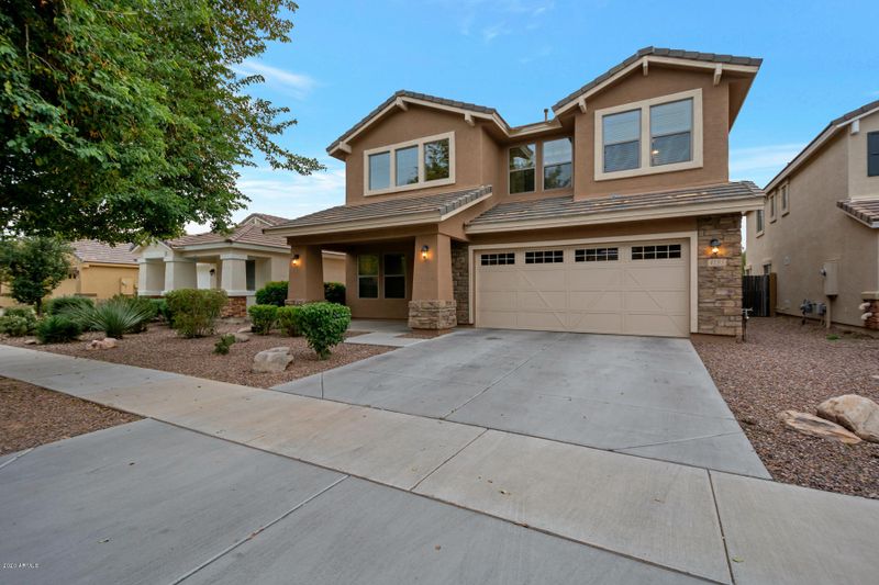 4185 E Sandy Way, Gilbert, AZ 85297