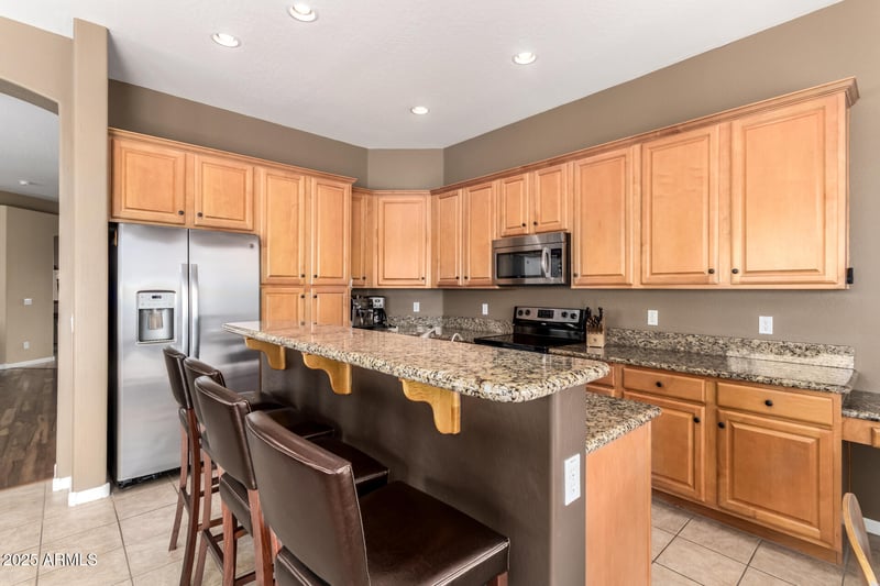 4185 Killarney St, Gilbert, AZ 85298