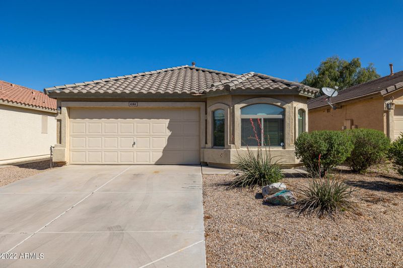 4186 E Aragonite Ln, San Tan Valley, AZ 85143