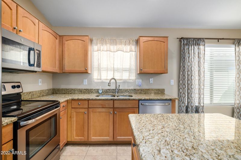 4186 E Aragonite Ln, San Tan Valley, AZ 85143