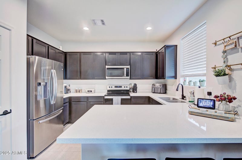 419 110th Dr, Avondale, AZ 85323