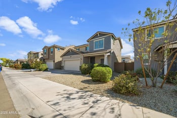 419 110th Dr, Avondale, AZ 85323