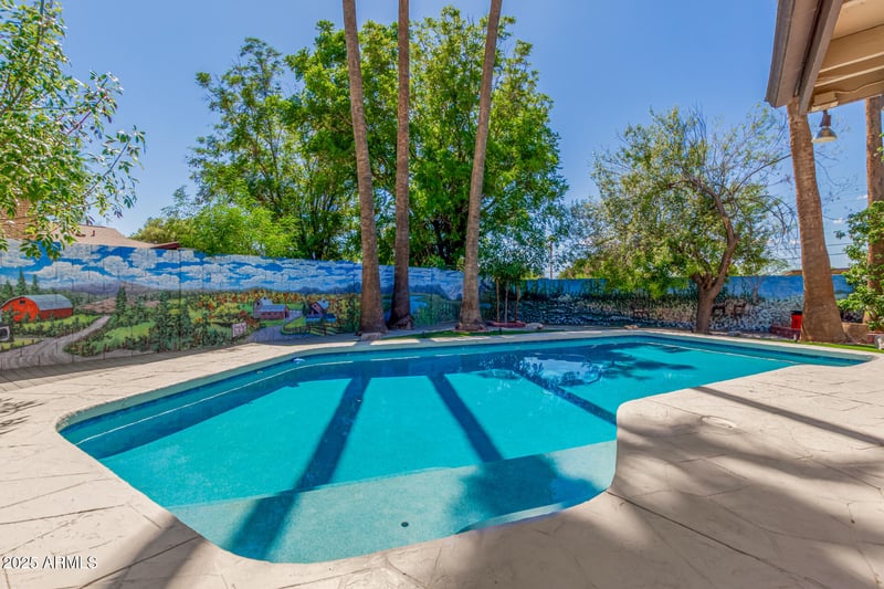 419 Ingram St, Mesa, AZ 85203