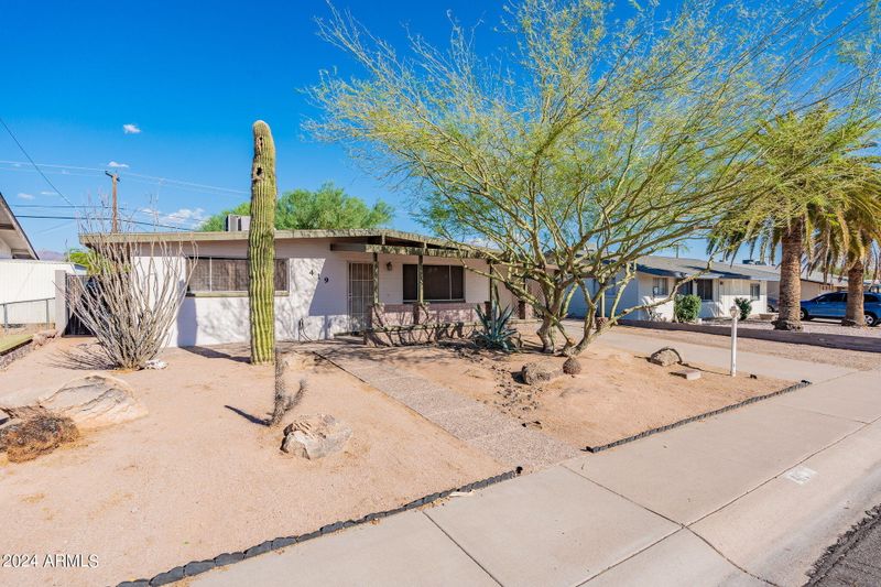 419 S Cardinal Dr, Apache Junction, AZ 85120