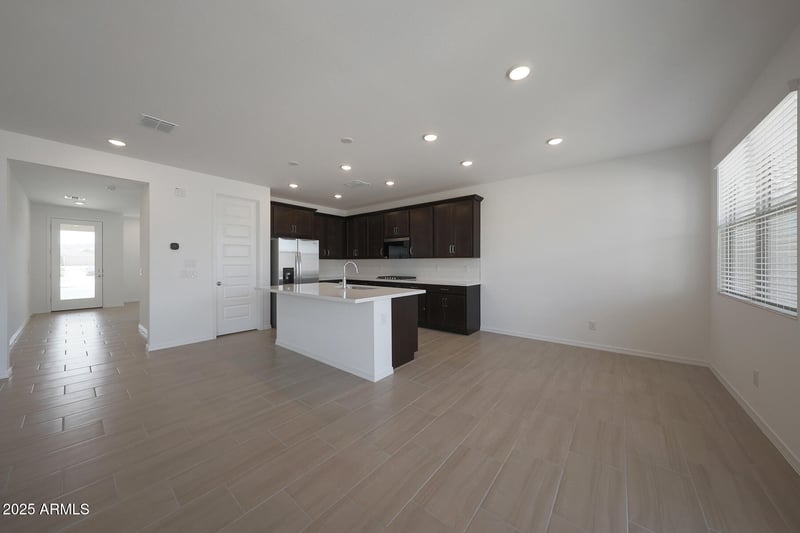 4190 Brenley Dr, San Tan Valley, AZ 85144