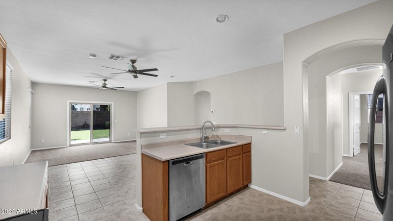 4190 S Splendor Ct, Gilbert, AZ 85297