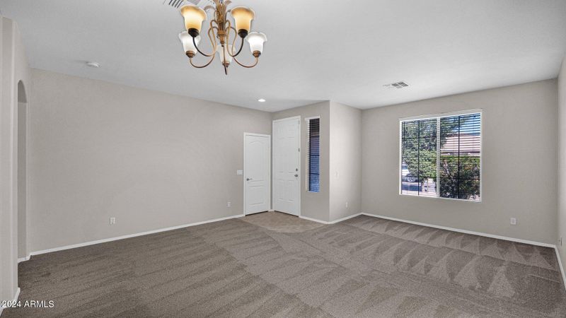 4190 S Splendor Ct, Gilbert, AZ 85297