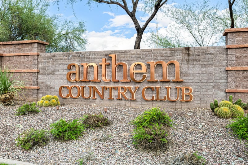 41907 Spy Glass Dr, Phoenix, AZ 85086