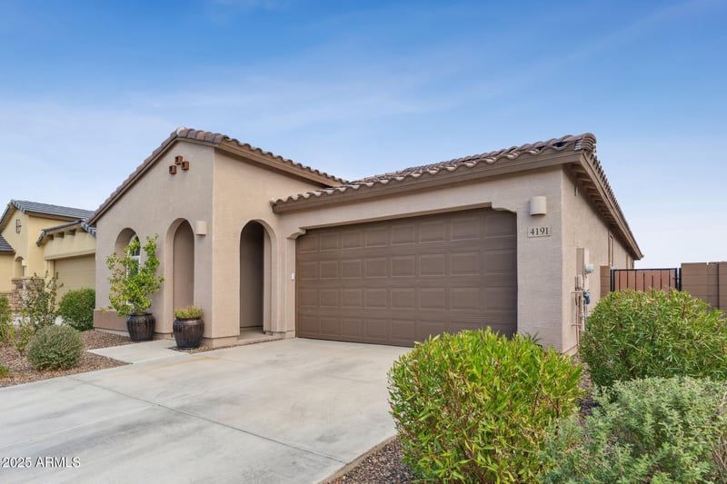 4191 Enmark Dr, San Tan Valley, AZ 85143