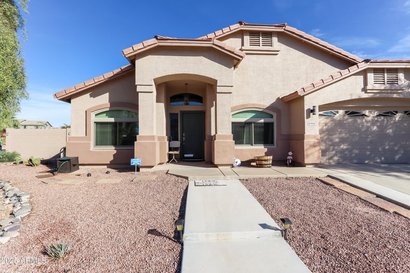 41946 Frost Dr, Maricopa, AZ 85138