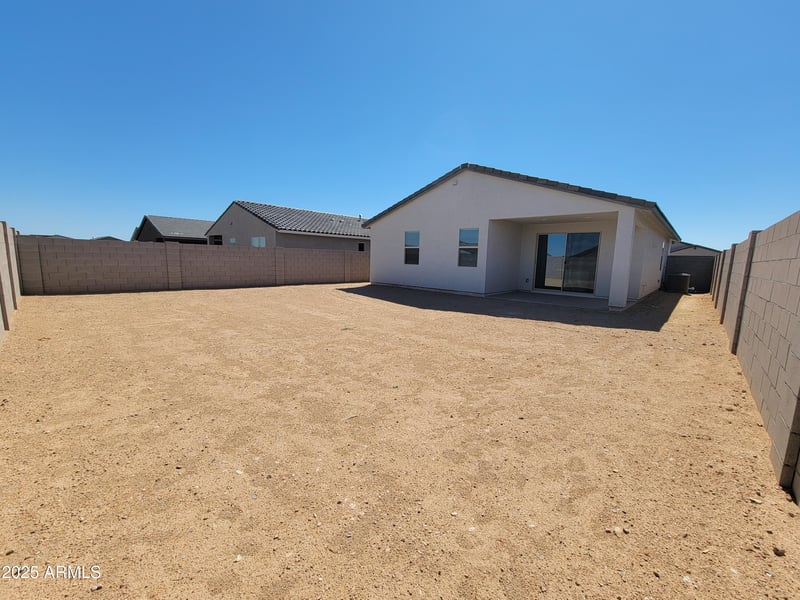 4196 Yolanda Ln, San Tan Valley, AZ 85144