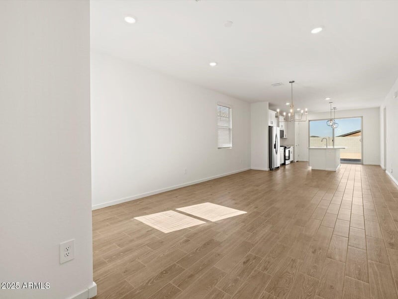 4196 Yolanda Ln, San Tan Valley, AZ 85144